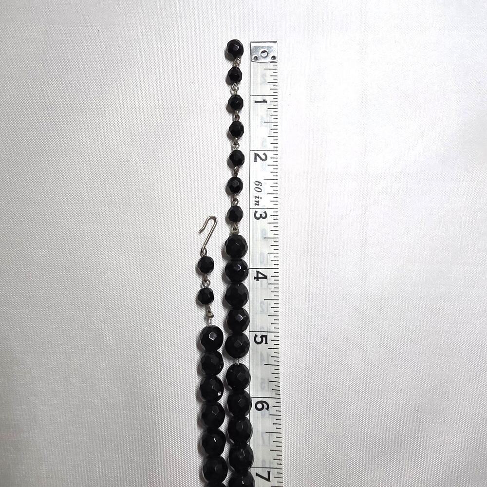 Black Faceted Choker Style - Picture 3 of 4